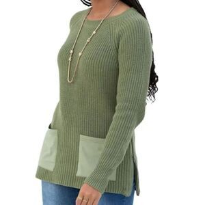 NWT Thick Cable Knit Cozy Sweater: chive green, comfy slim body w/ pockets